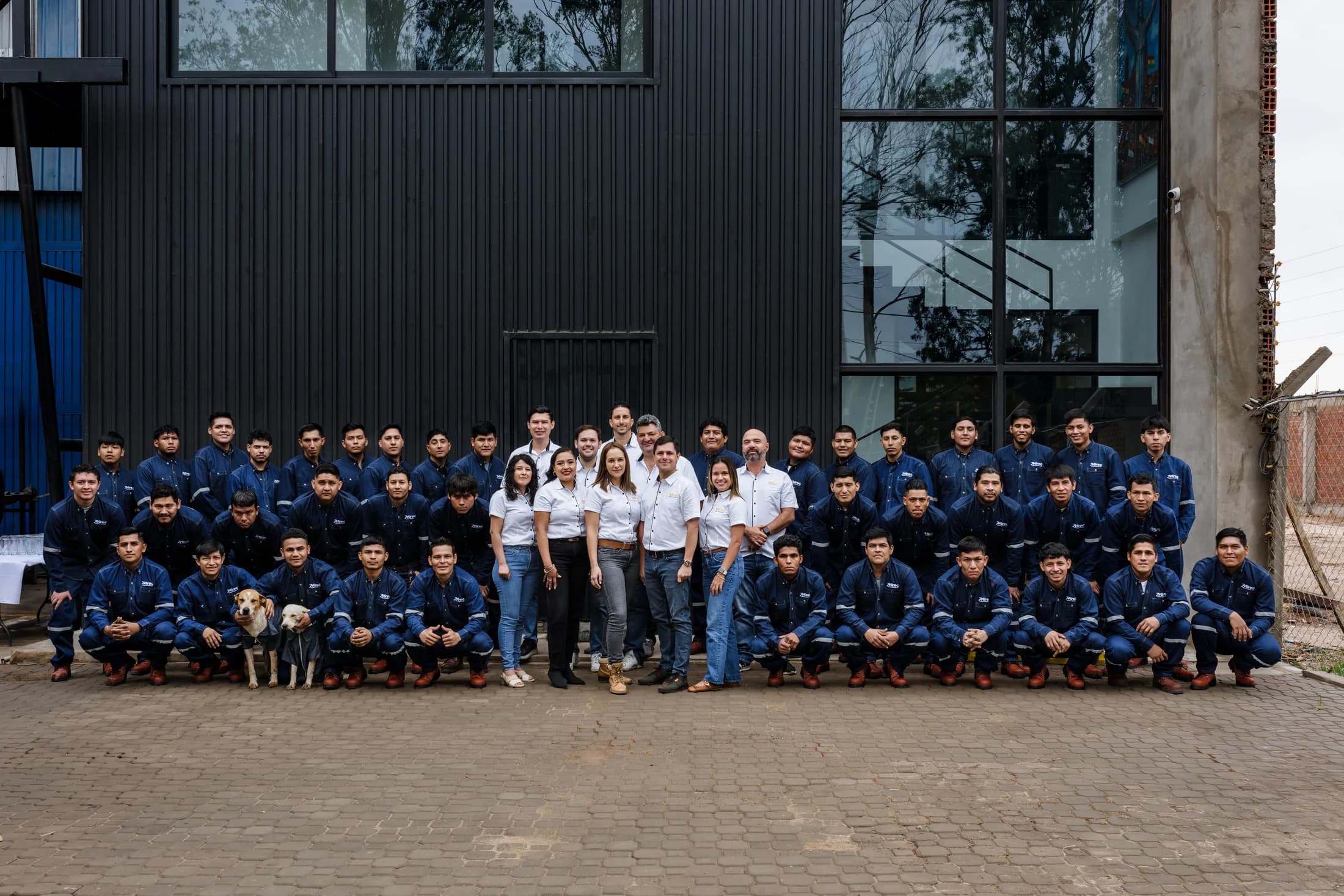 Equipo administrativo y operativo de MIREC en Bolivia